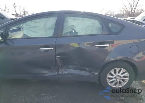 2013 Toyota Prius Plug-In from USA, damaged, VIN JTDKN3DP5D3045006